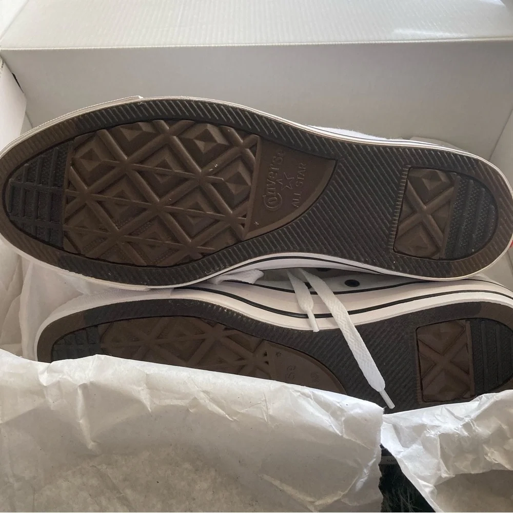 CONVERSE X PEANUTS CHUCK TAYLOR ALL STAR - Picture 4 of 7